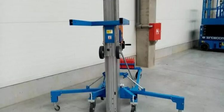 żuraw do budowy domu