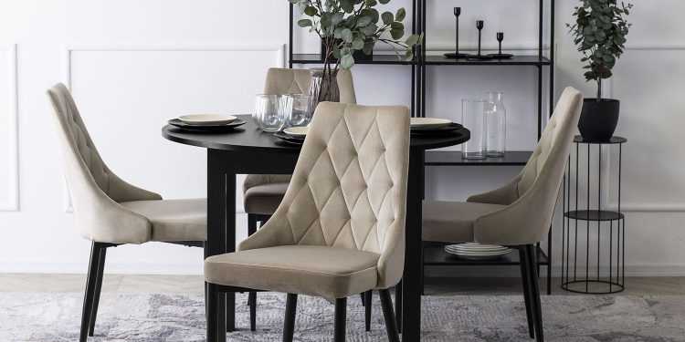 unikatowe krzesła do salonu