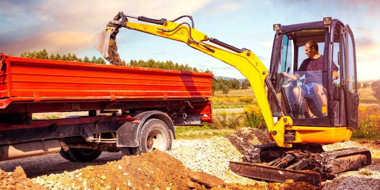 Godzina-pracy-koparki-kosztuje-dwiescie-zlotych_1