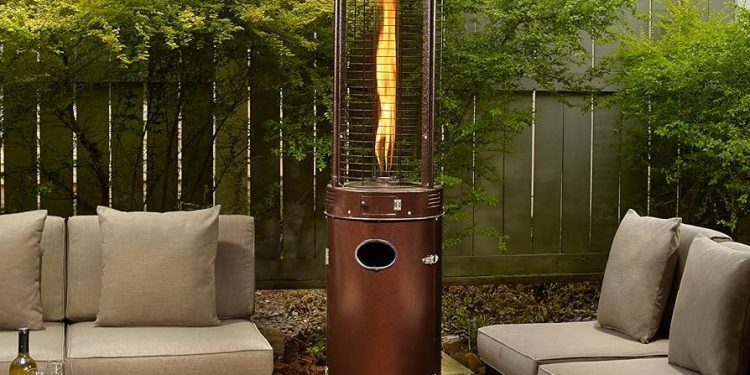 Ogrzewanie tarasowe zapewnia przyjemne ciepło podczas chłodnych wieczorów spędzonych na świeżym powietrzu