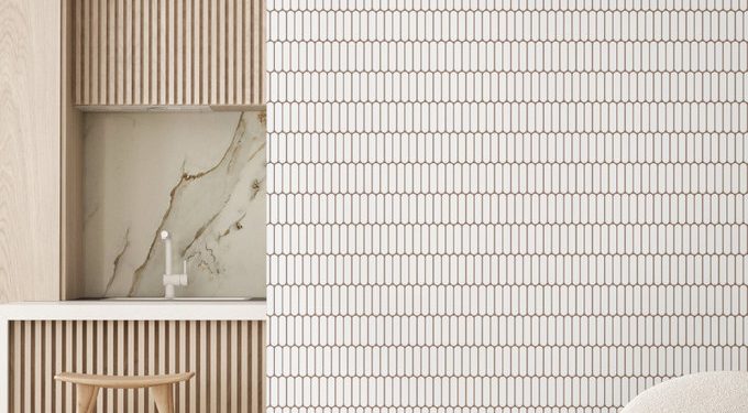 główne_eclair-paris-bialy-matowy-raw-decor-w-salonie-z-aneksem-kuchennym-bezowa-kuchnia