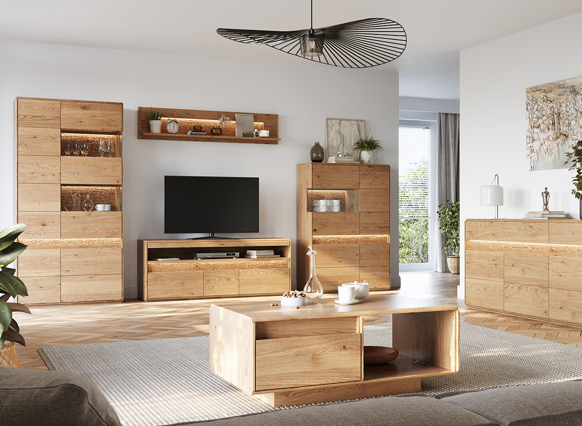 Dębowe krzesło z wysokim oparciem i rzeźbionymi detalami w ciemnym odcieniu