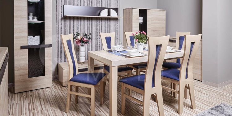 stół rozkładany z krzesłami