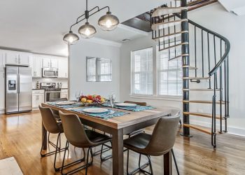 schody spiralne salon