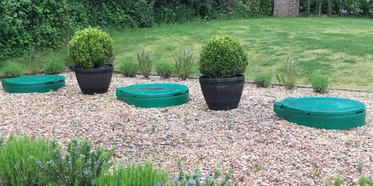 zbiornik pod ogrodem