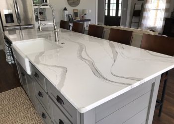 blaty laczymy specjalnym lacznikiem meblowym