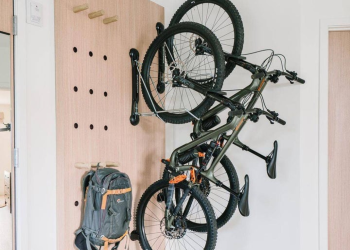 Wieszak na rowery w domu
