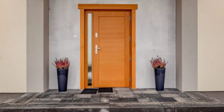 ocieplić wejście do domu