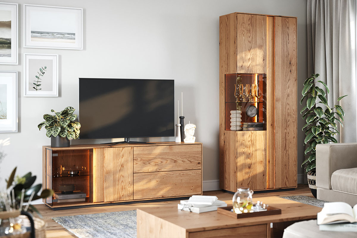 Łóżko sosnowe z ramą i wezgłowiem w naturalnym jasnym kolorze drewna