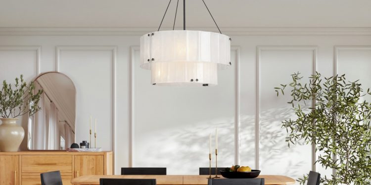 img 2459 wiszaca lampa nad okraglym stolem