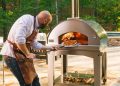 piekarnik do pizzy opalany drewnem w rustykalnym stylu